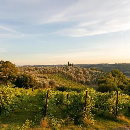 Il Borghetto Country مزرعة للإقامة *