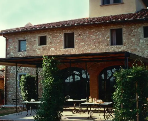 Il Borghetto Country مزرعة للإقامة *